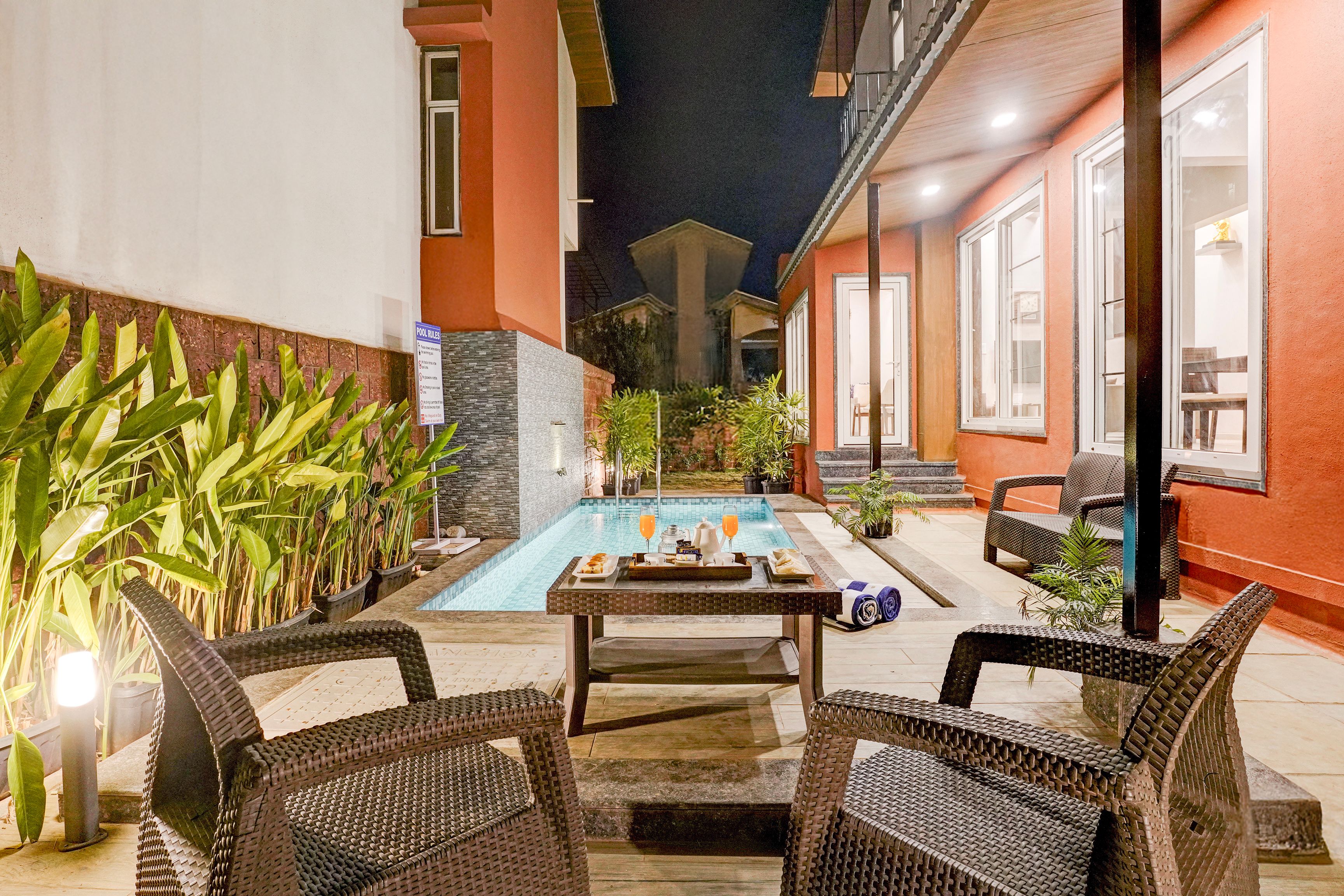 Aamy Villa, Lonavala - Pool Side Sitting