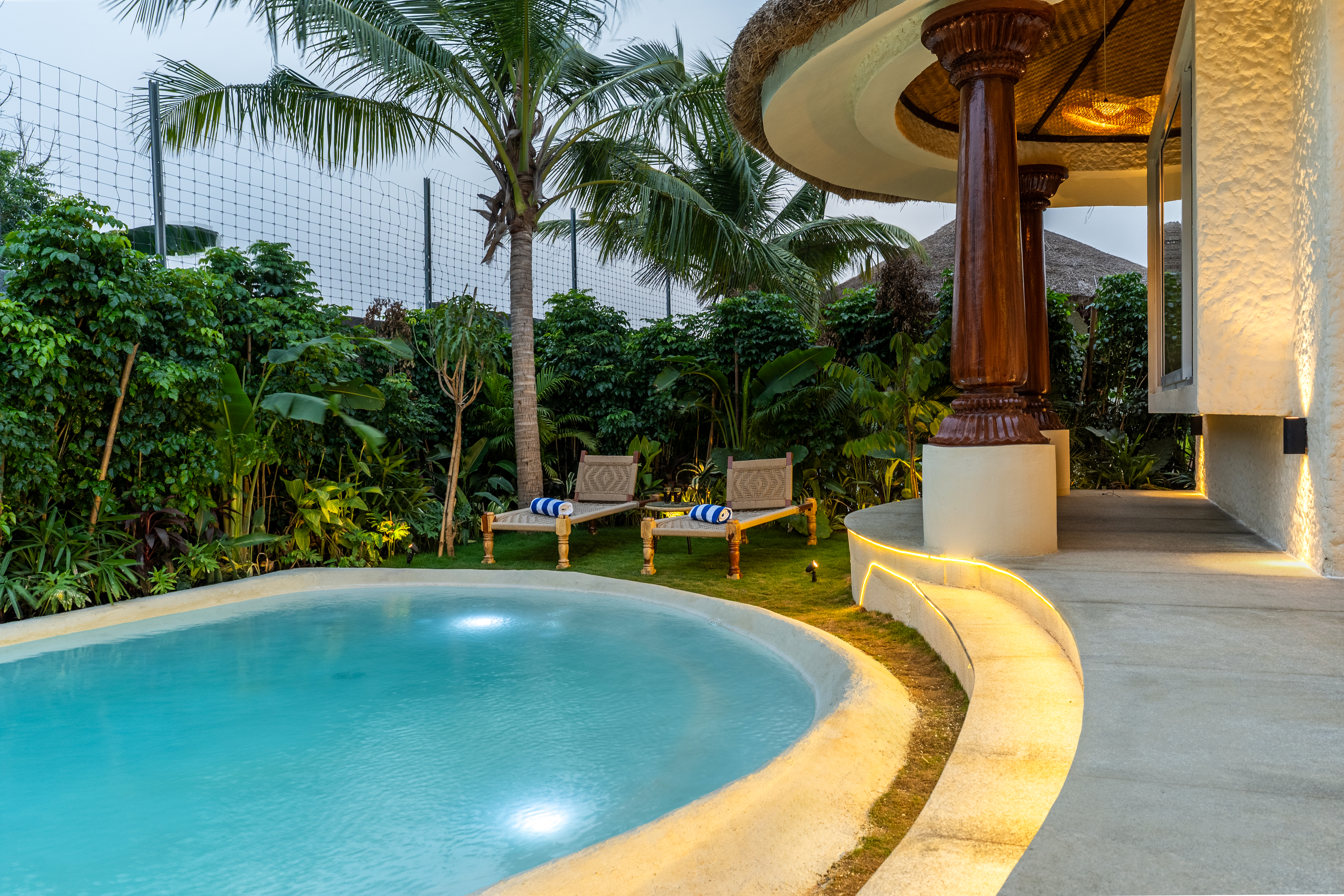 Private Pool
