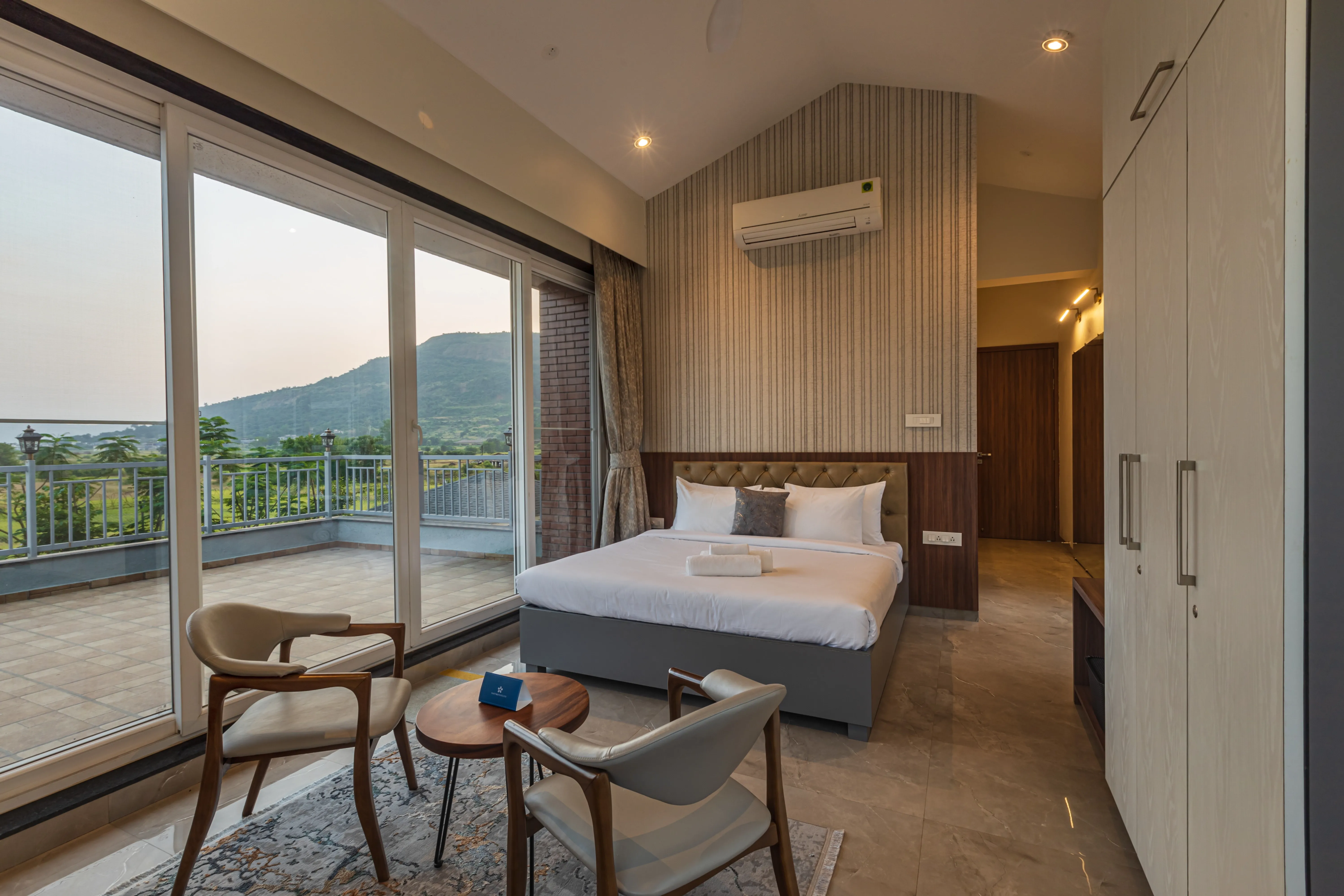 Nimishka Villa, Lonavala - Bedroom 5