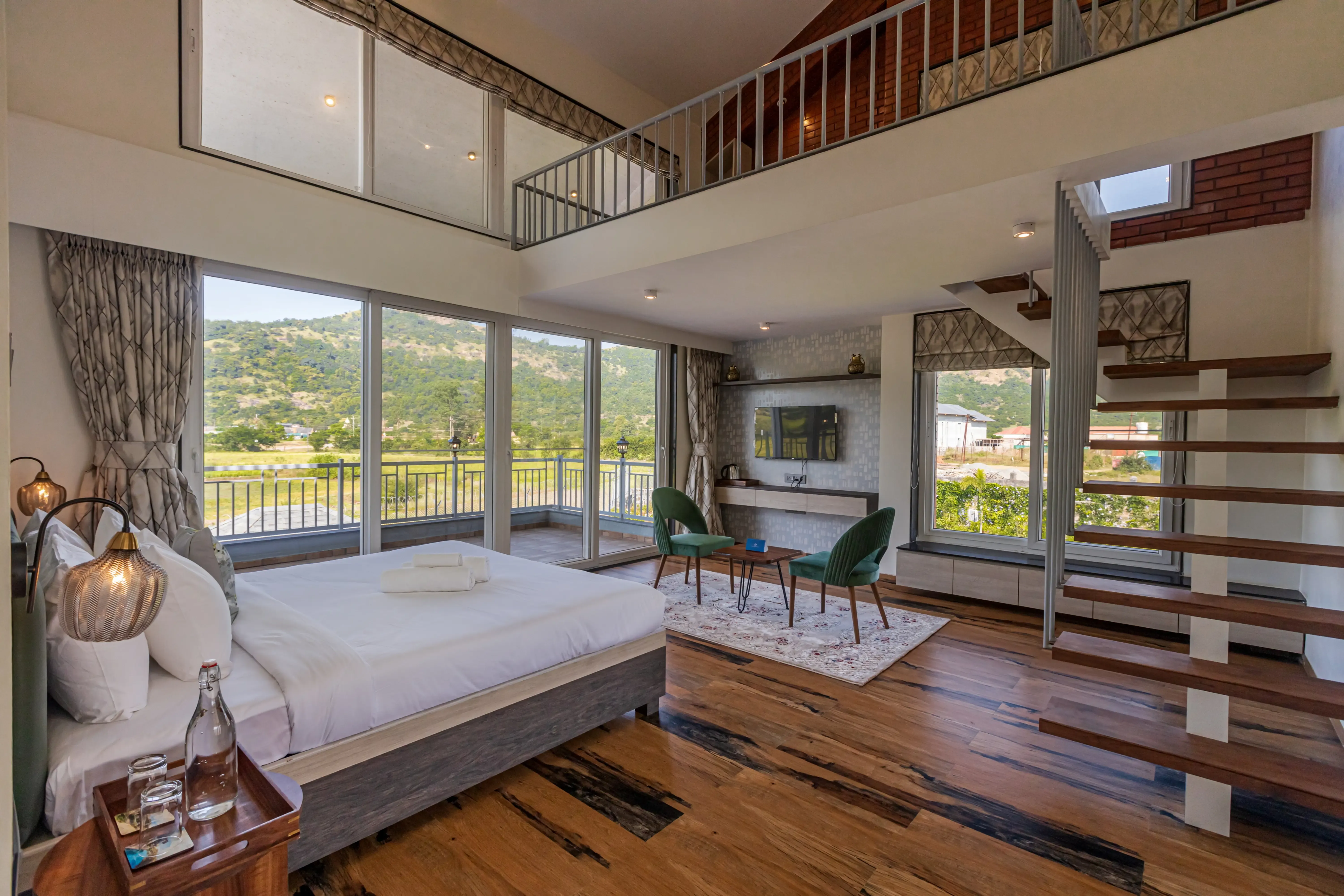 Nimishka Villa, Lonavala - Bedroom 2