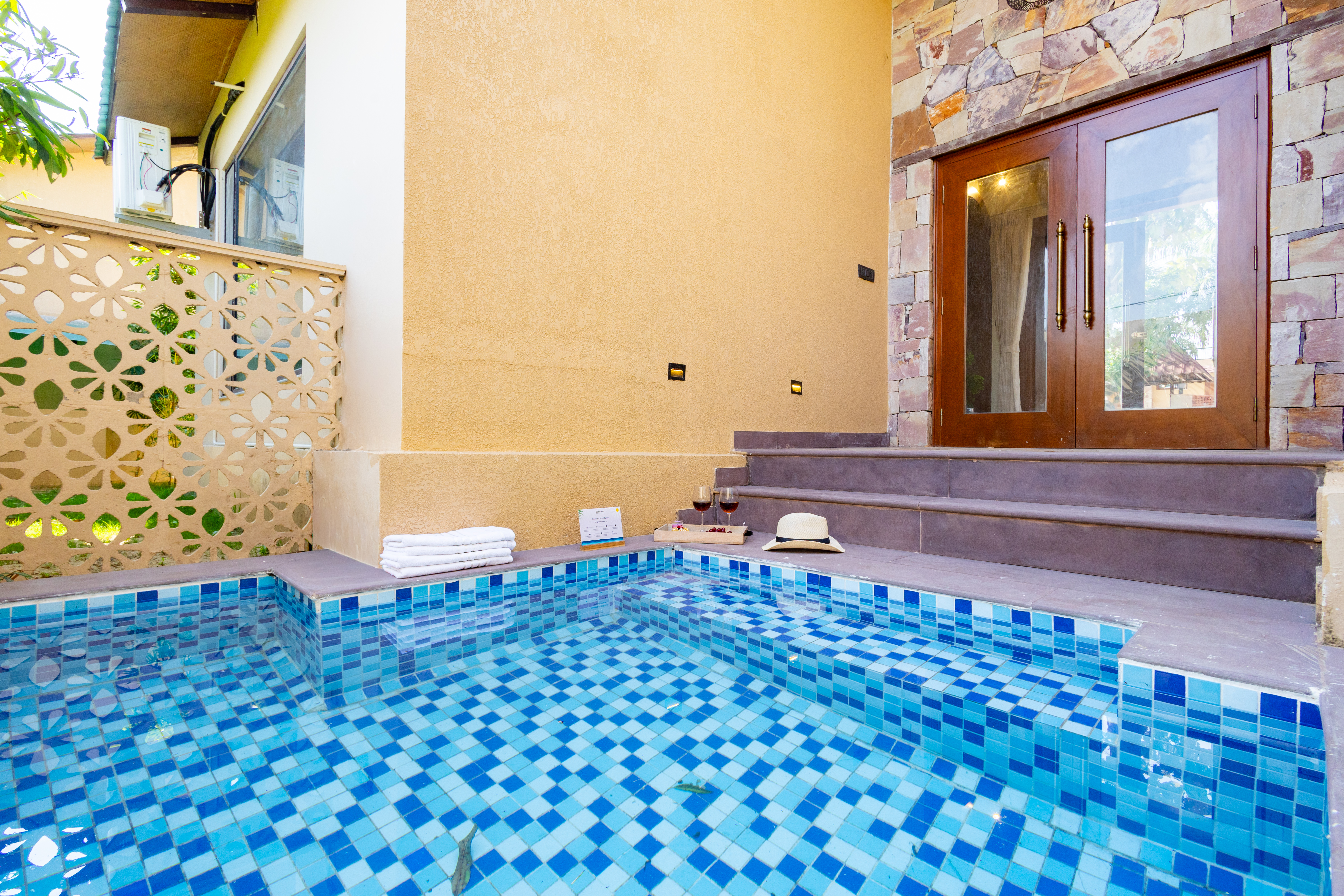 1-Room with Private Pool, Sit-out area, Shared Pool & Garden on Main Ranthambore Road | Pet-Friendly — photo 43