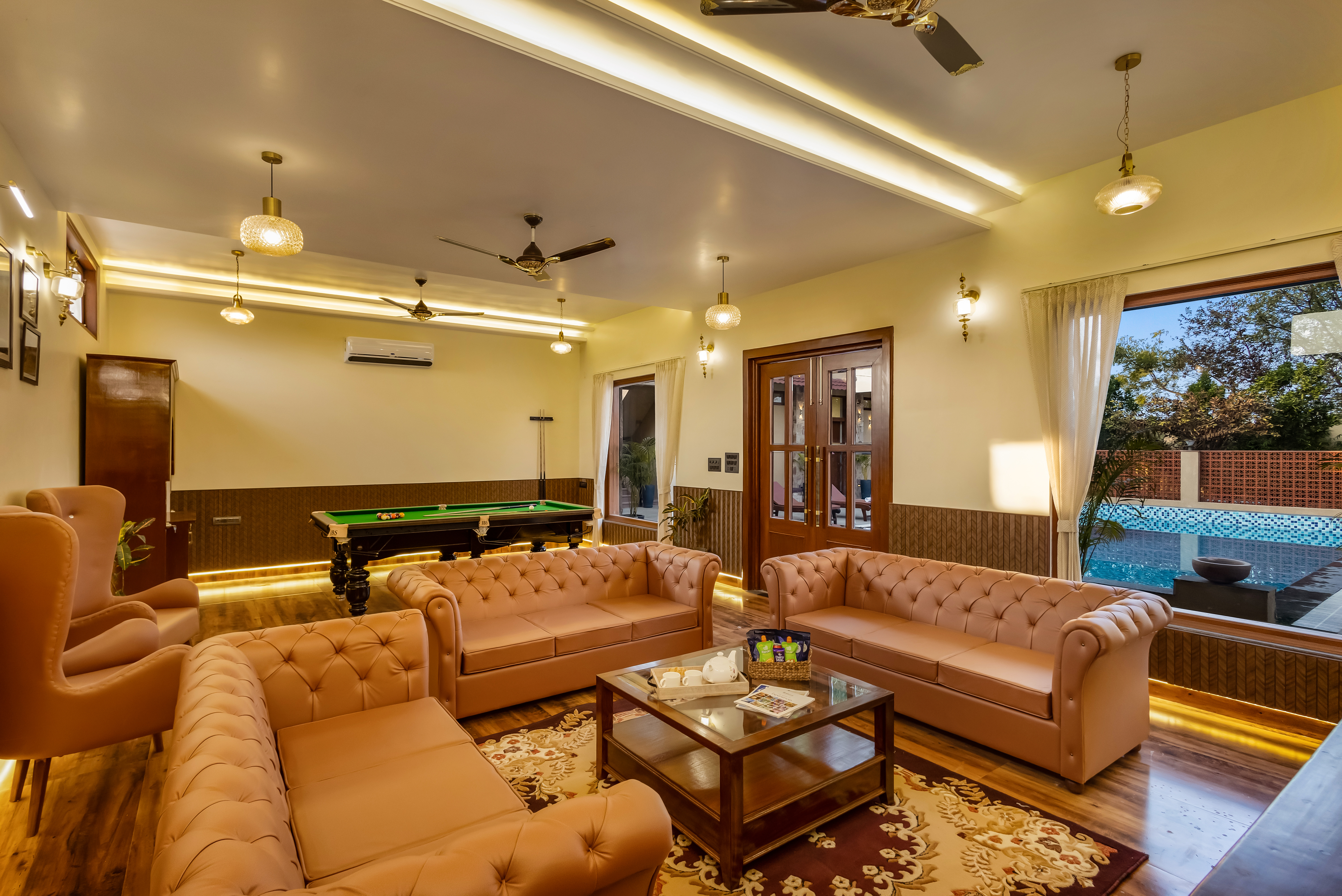 Lounge area