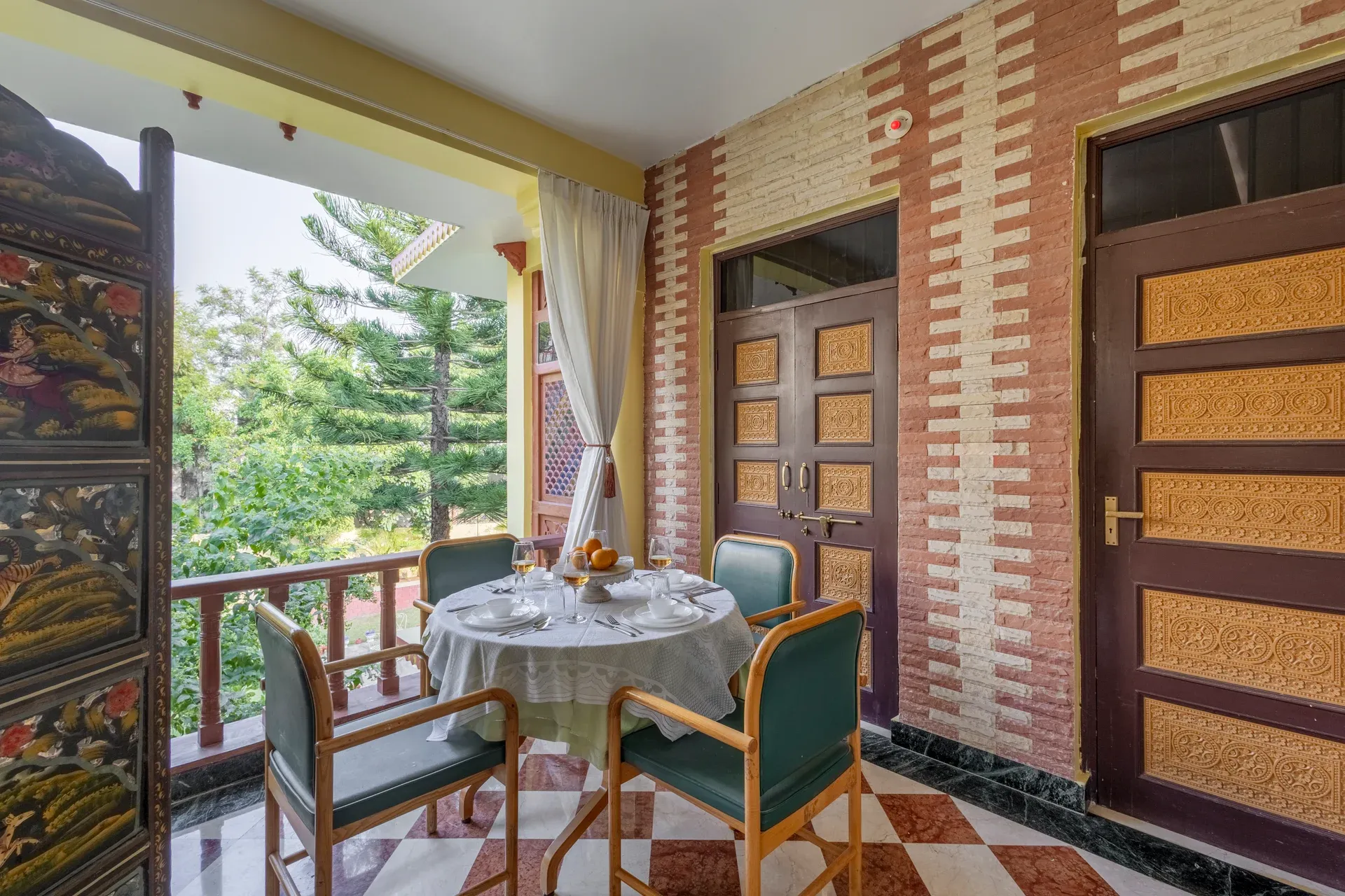 Abhimanyu Mansion Sapphire | 4-BHK Heritage Haveli With Outdoor Dining Area & Garden in City Centre - Image 5