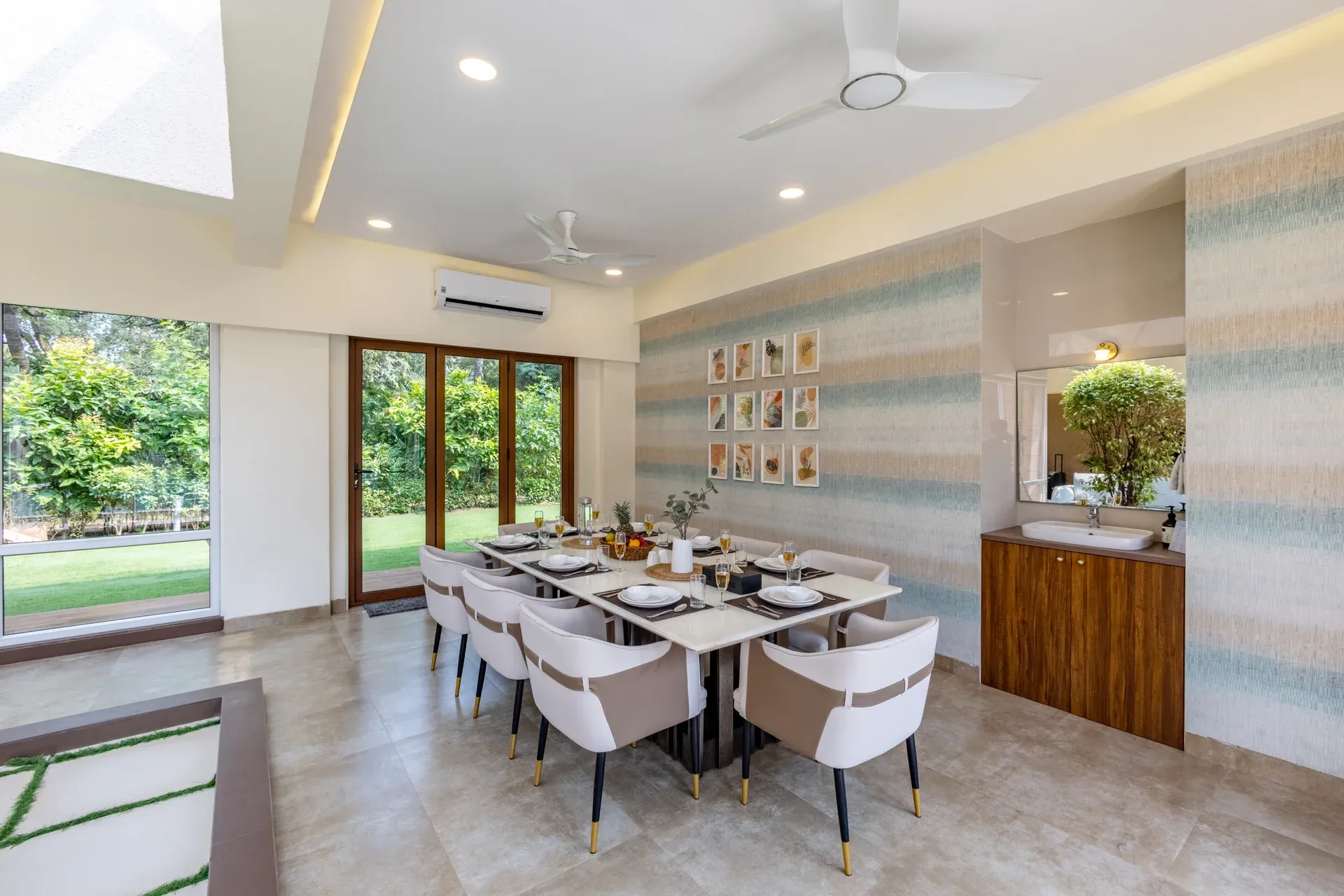 Liora Villa, Alibaug - Dining
