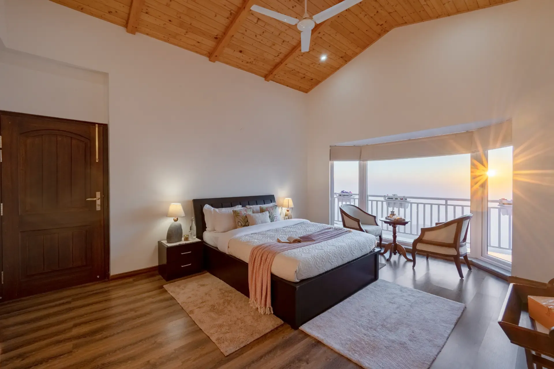 Cliff Side Villa | 3-BHK + Attic | Garden | Gazebo | Balconies | Scenic Views