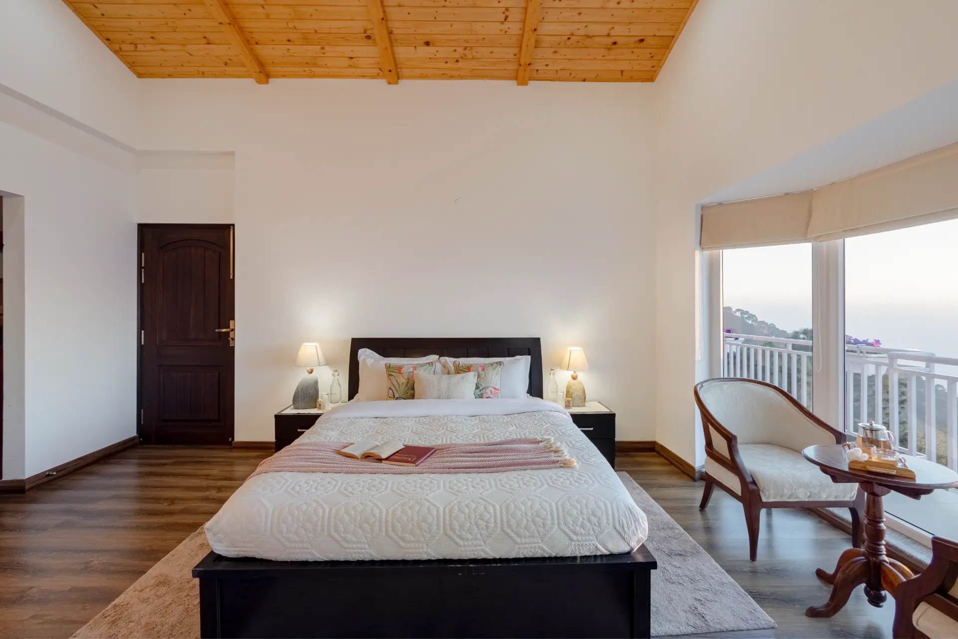 Ivory Ridge | 9-BHK | Garden | Balconies | Patio | Gazebo