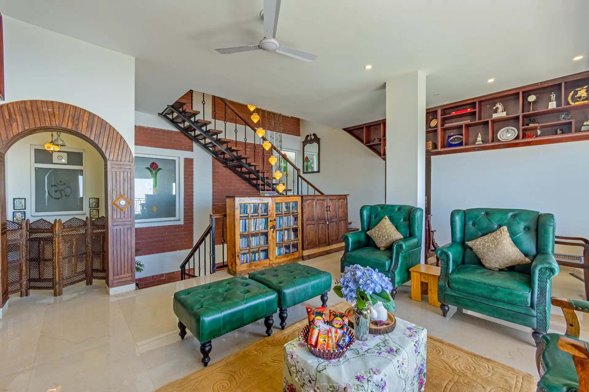 Cliff Side Villa | 3-BHK + Attic | Garden | Gazebo | Balconies | Scenic Views