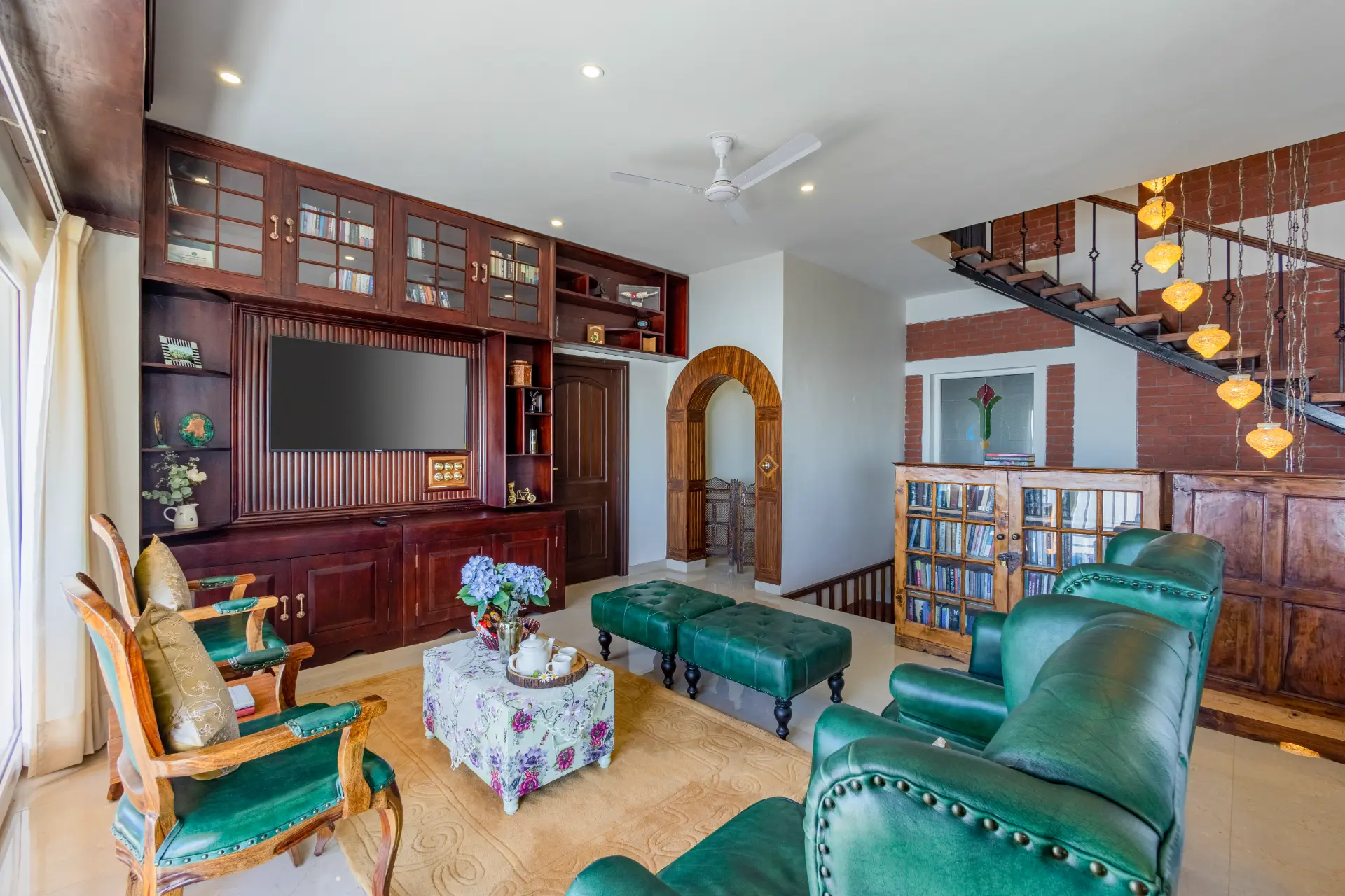 Cliff Side Villa | 3-BHK + Attic | Garden | Gazebo | Balconies | Scenic Views