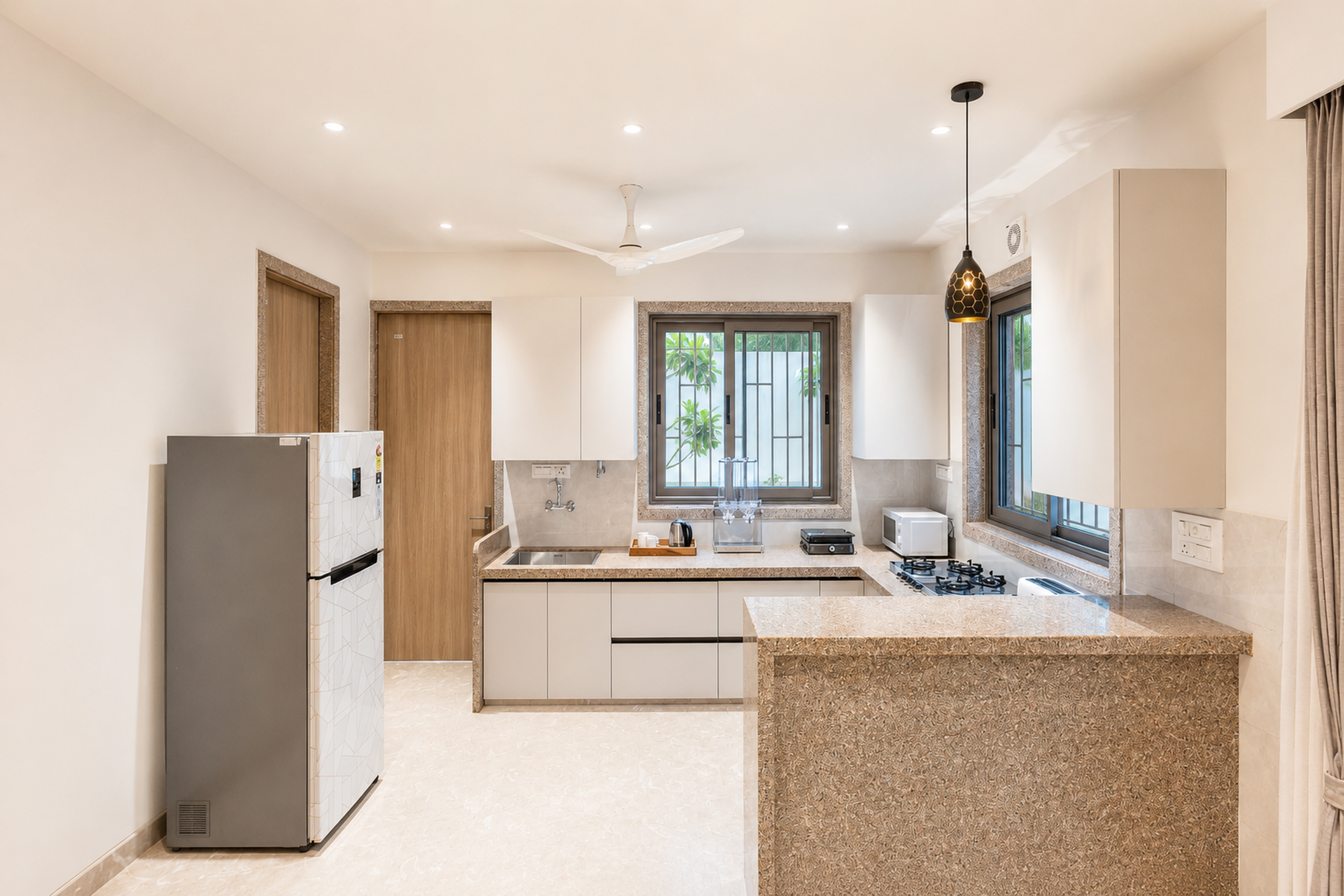 4 BHK Villa with Private Pool, Garden Sit-Out & Aravalli Hill Views — photo 9