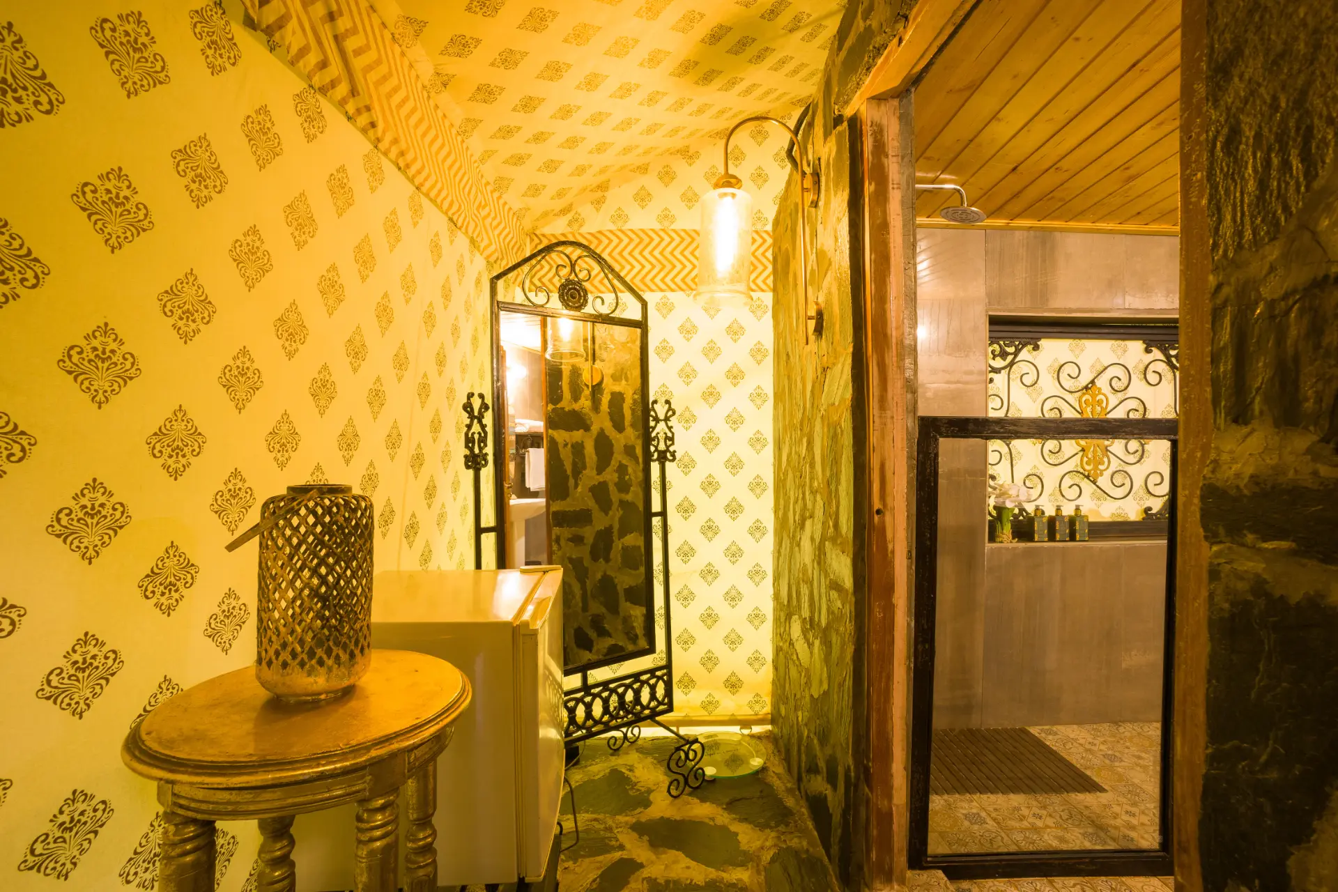 Zephyr Classic Tent, Mussoorie - Bedroom 1