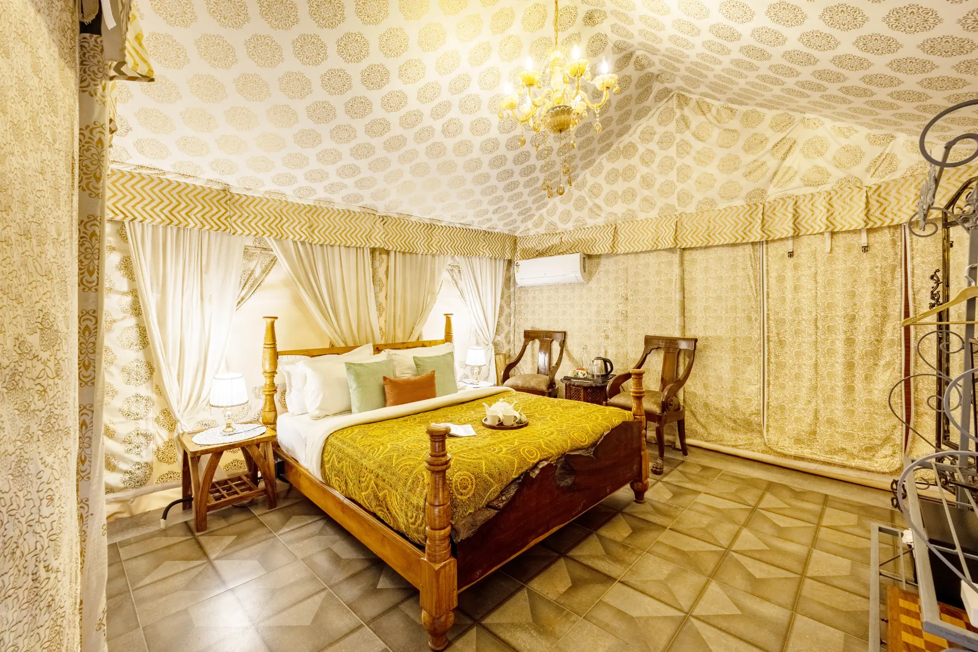 Zephyr Classic Tent, Mussoorie - Bedroom 1