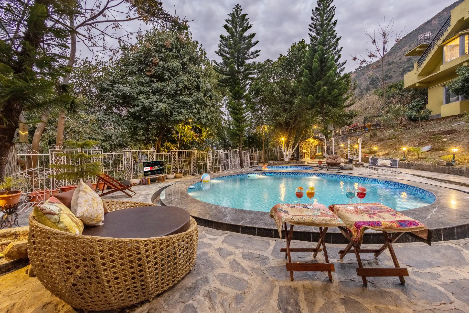 Zephyr Classic Cottage, Mussoorie - H1