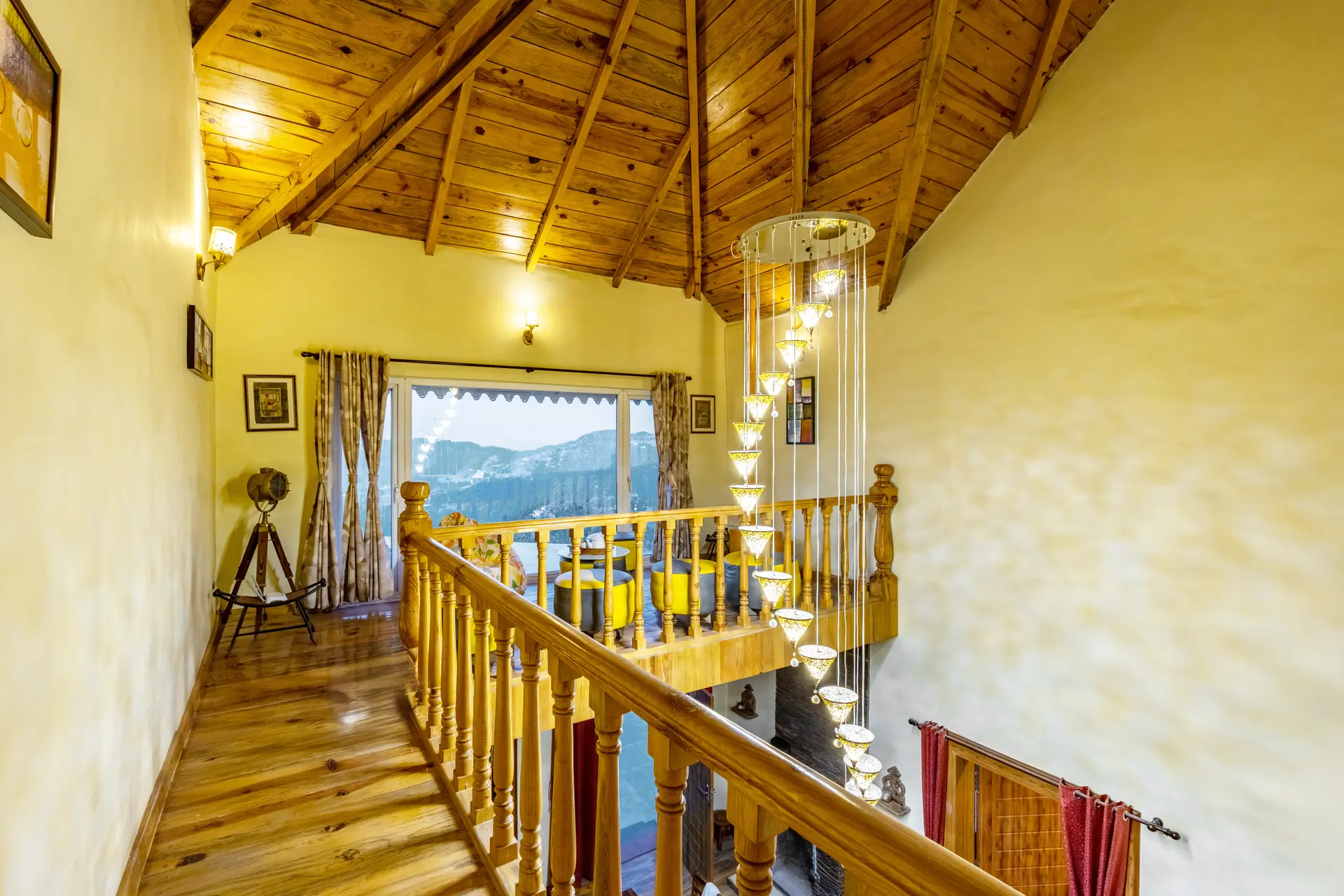 Mystwood Villa, Nainital - Lounge area