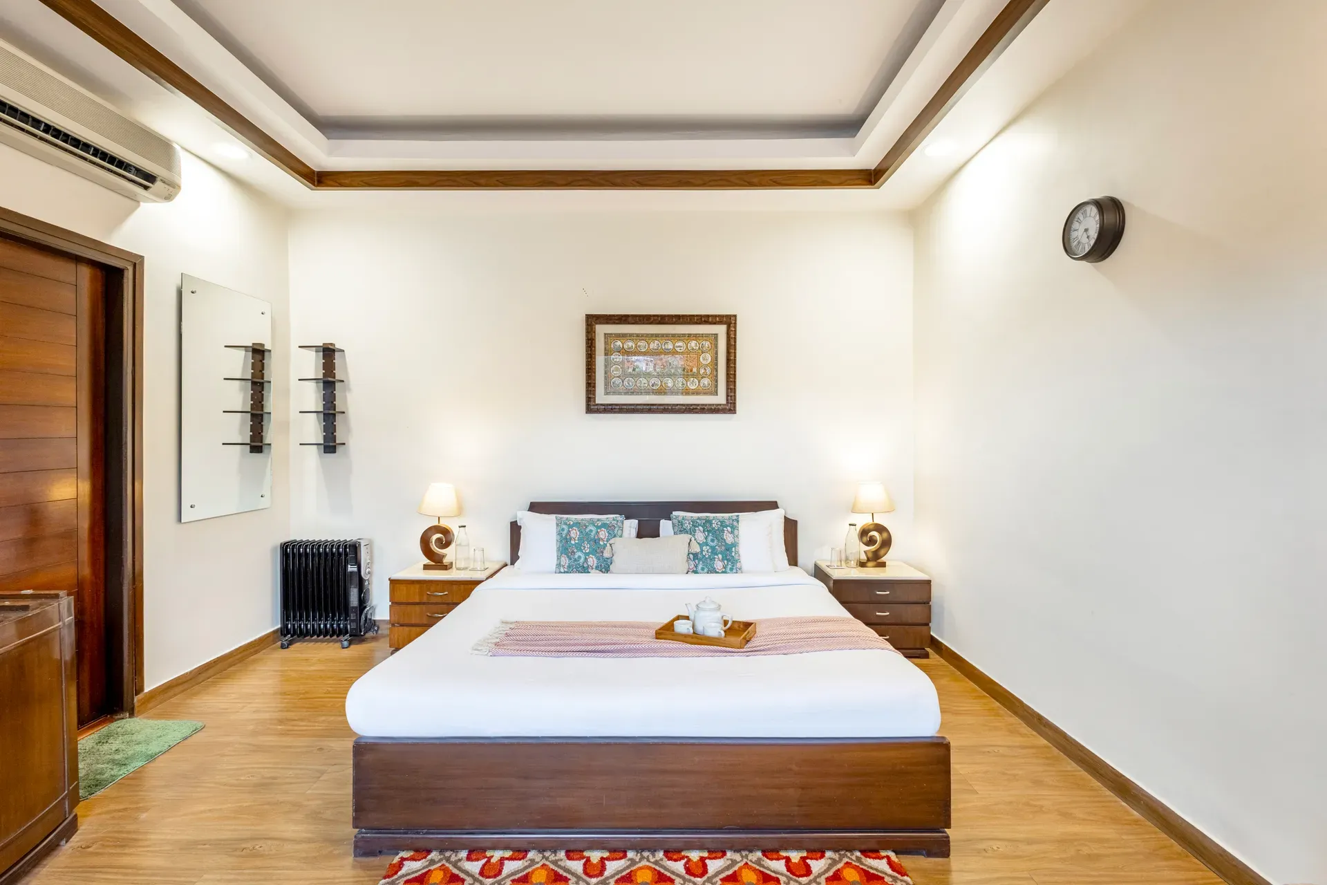 Lakeview Manor Villa, Bhimtal - Bedroom