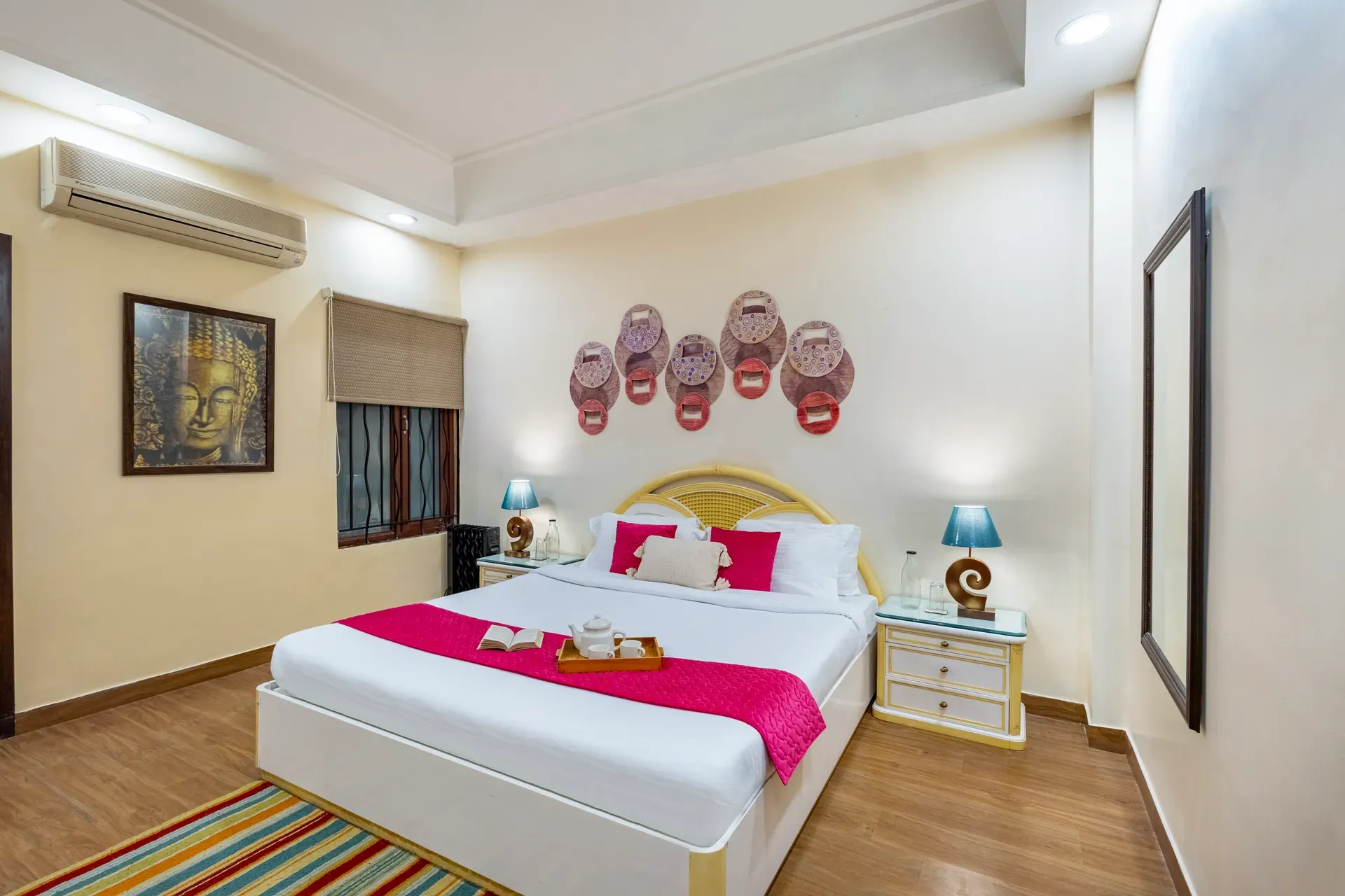 Lakeview Manor Villa, Bhimtal - Bedroom