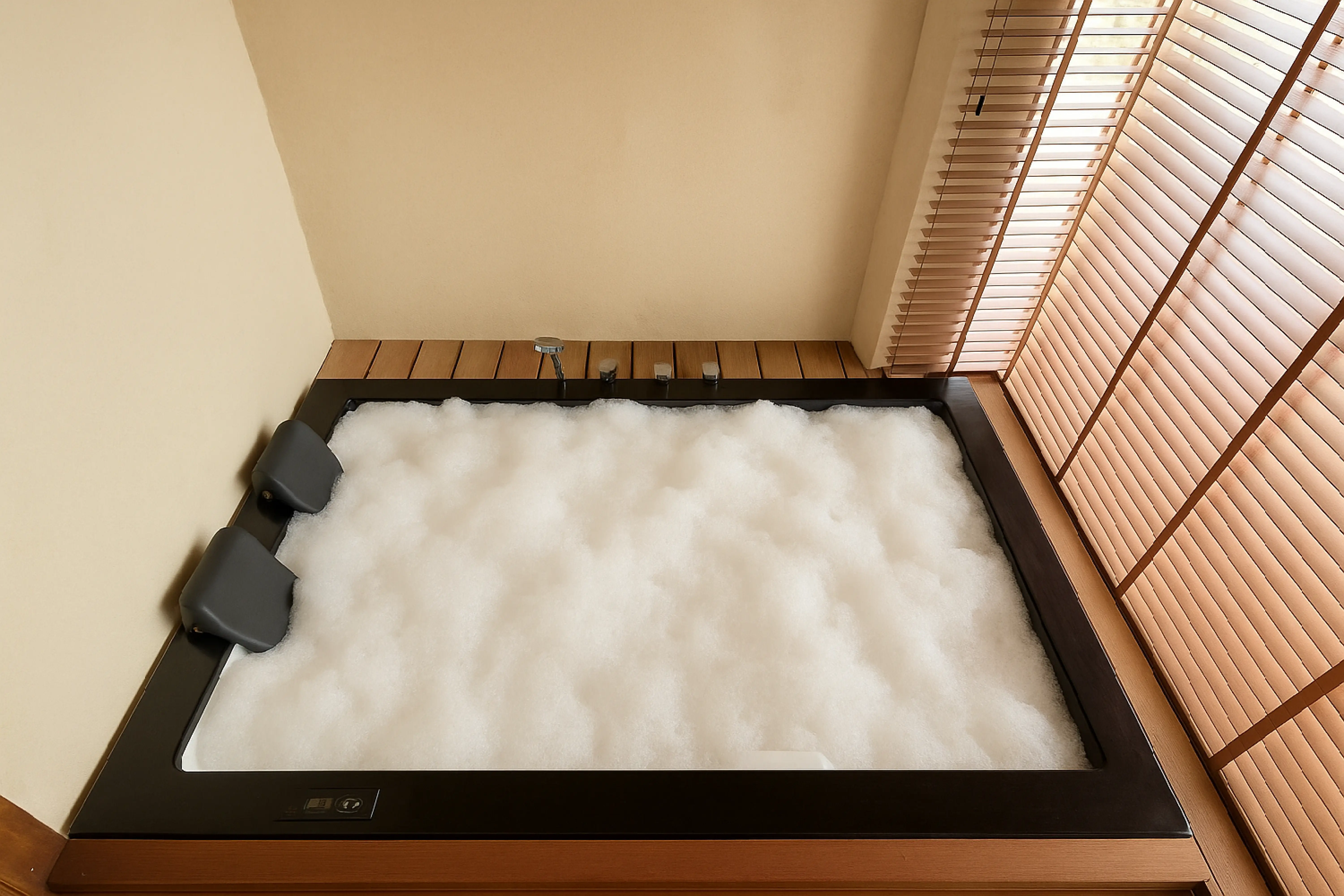 The Royce Villa, Kasauli - Jaczzi