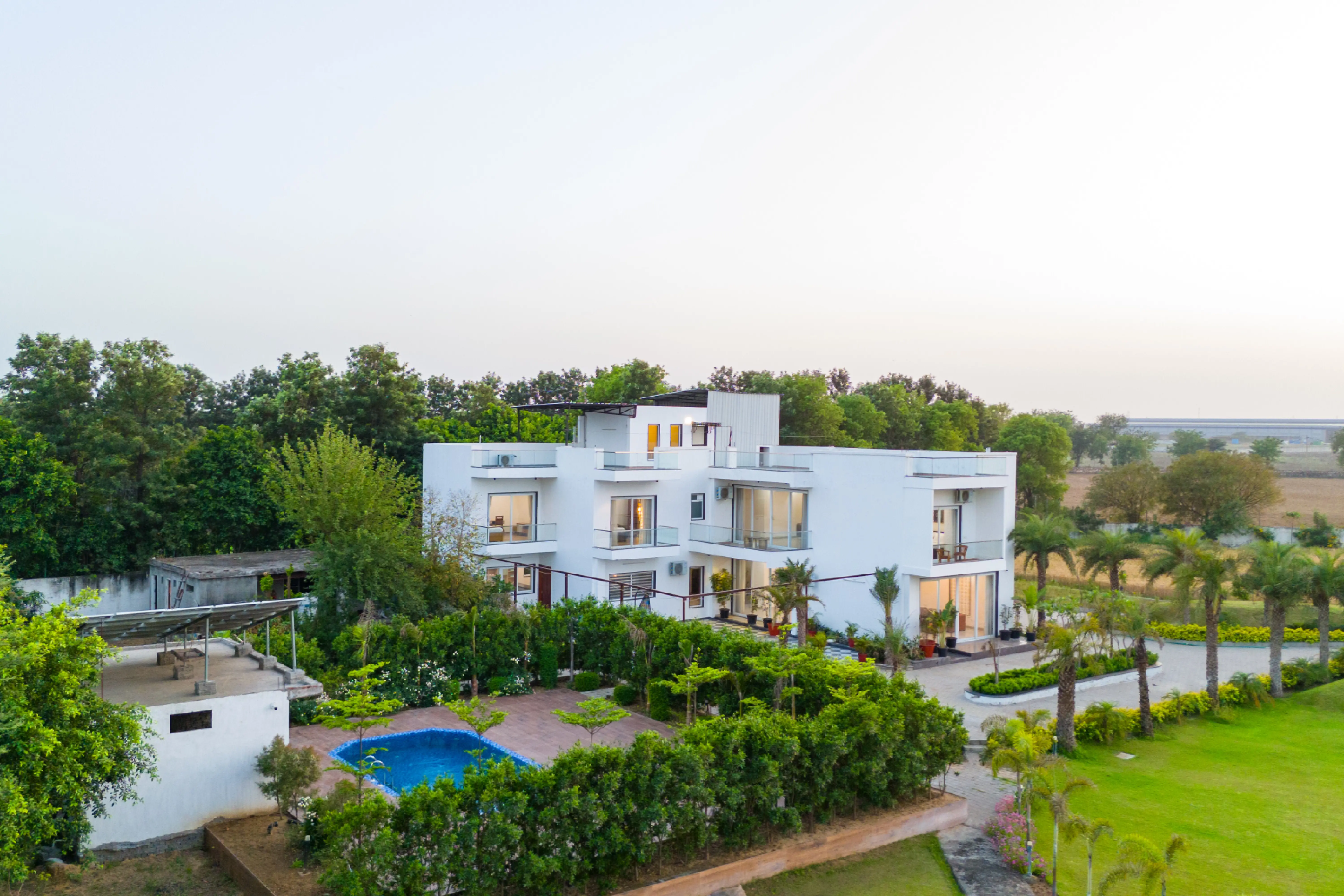 AdhiVa Retreat Farmhouse, Delhi NCR - Parking