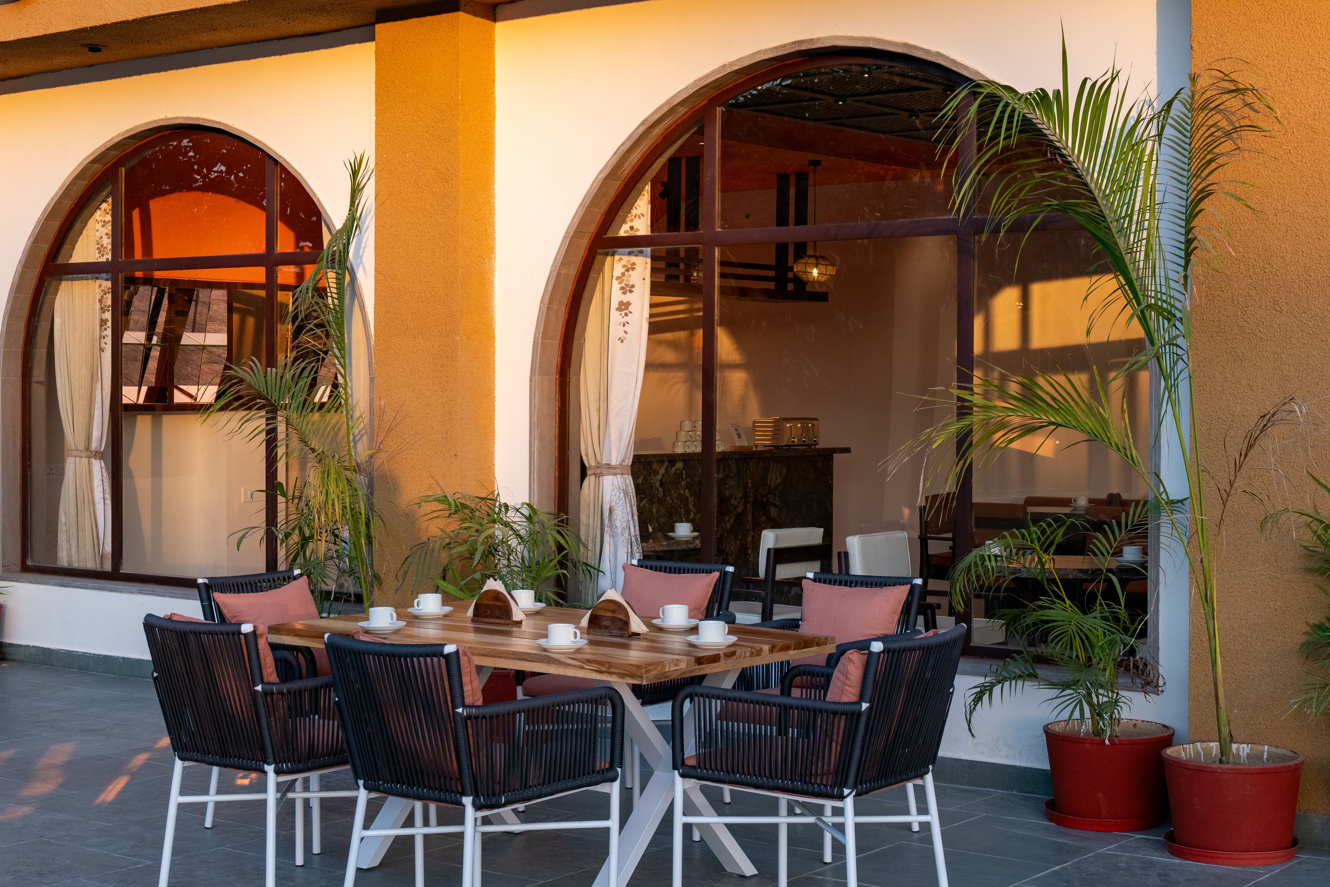 Outdoor Dining / Patio