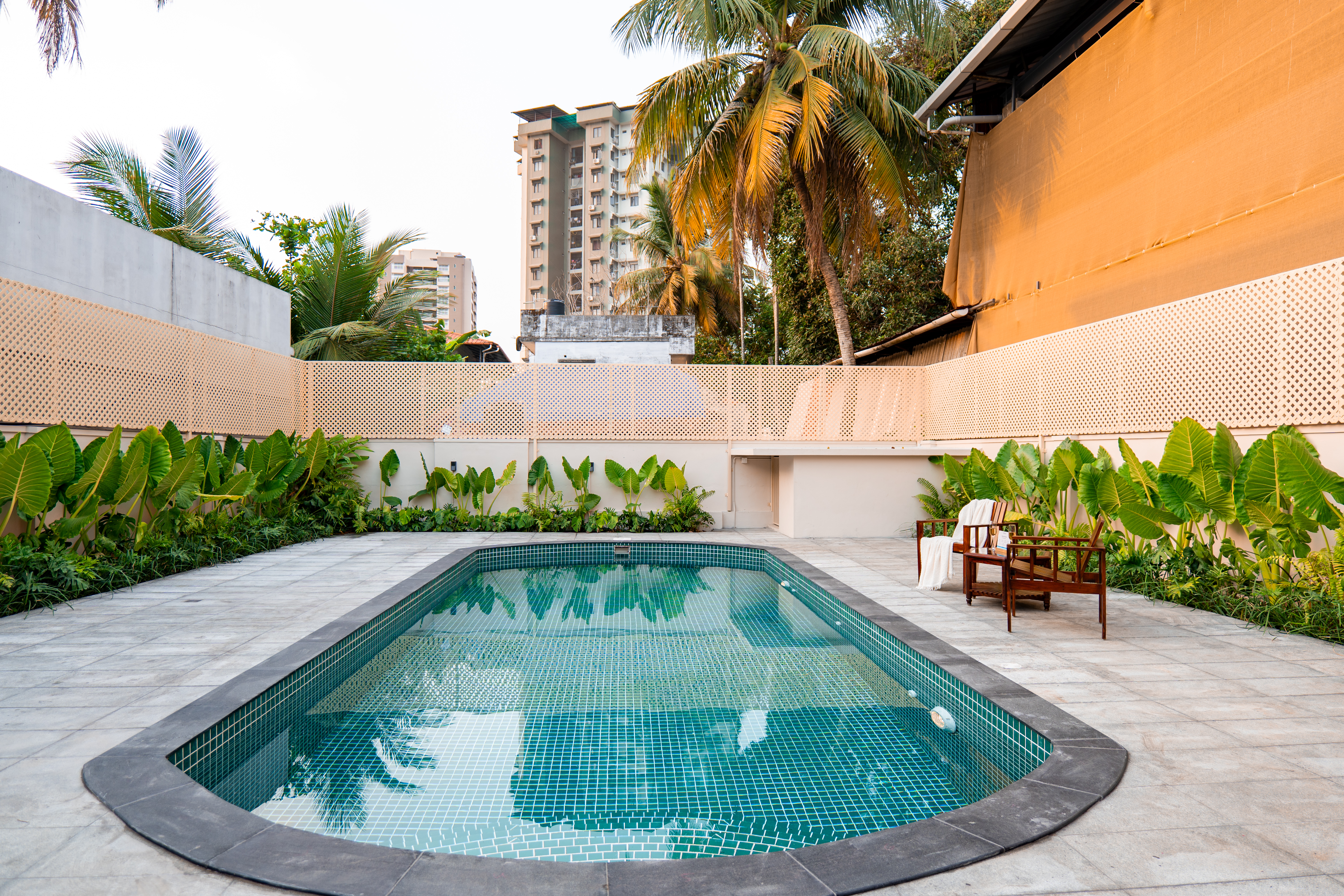Swimming pool