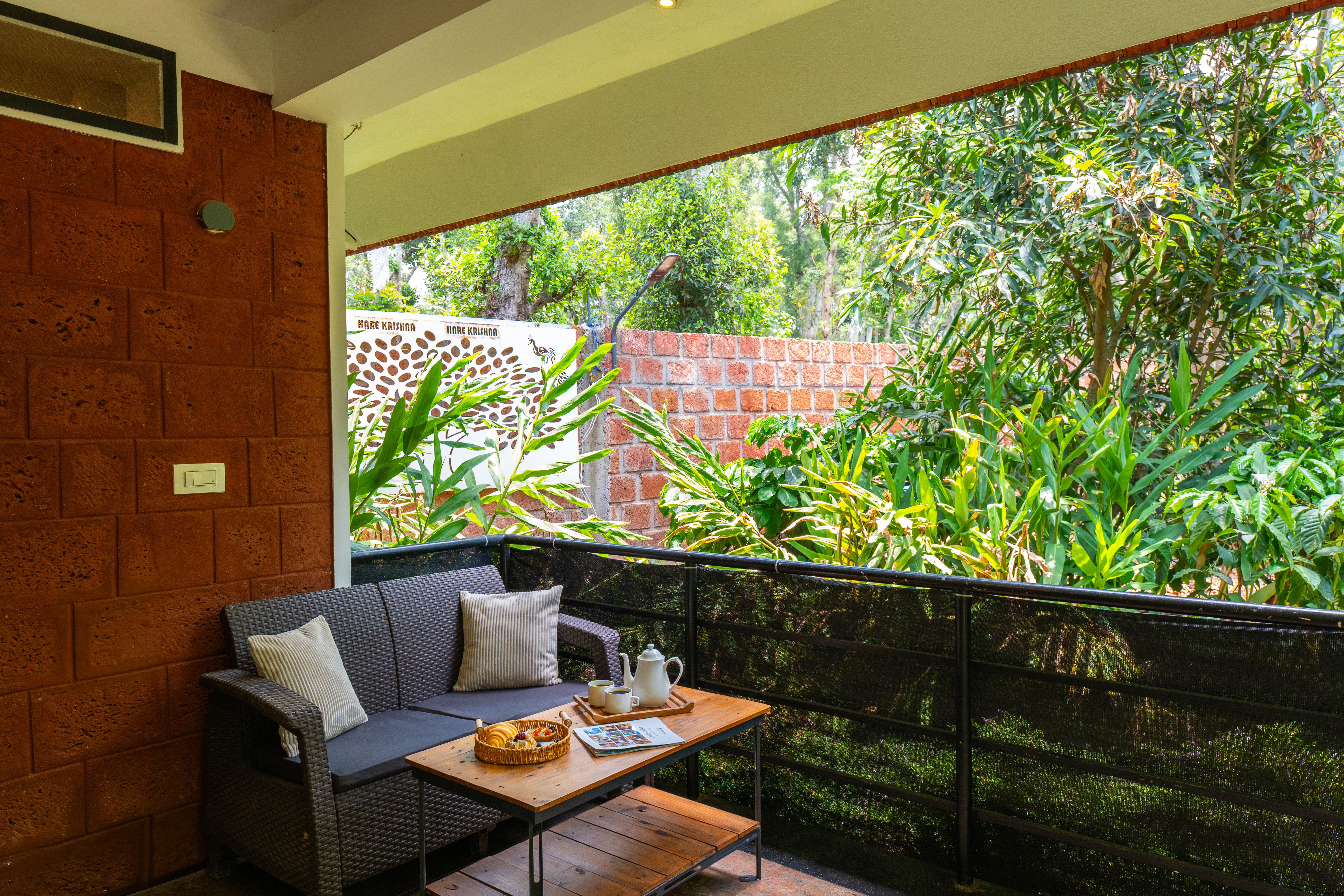 Sit-out area/balcony