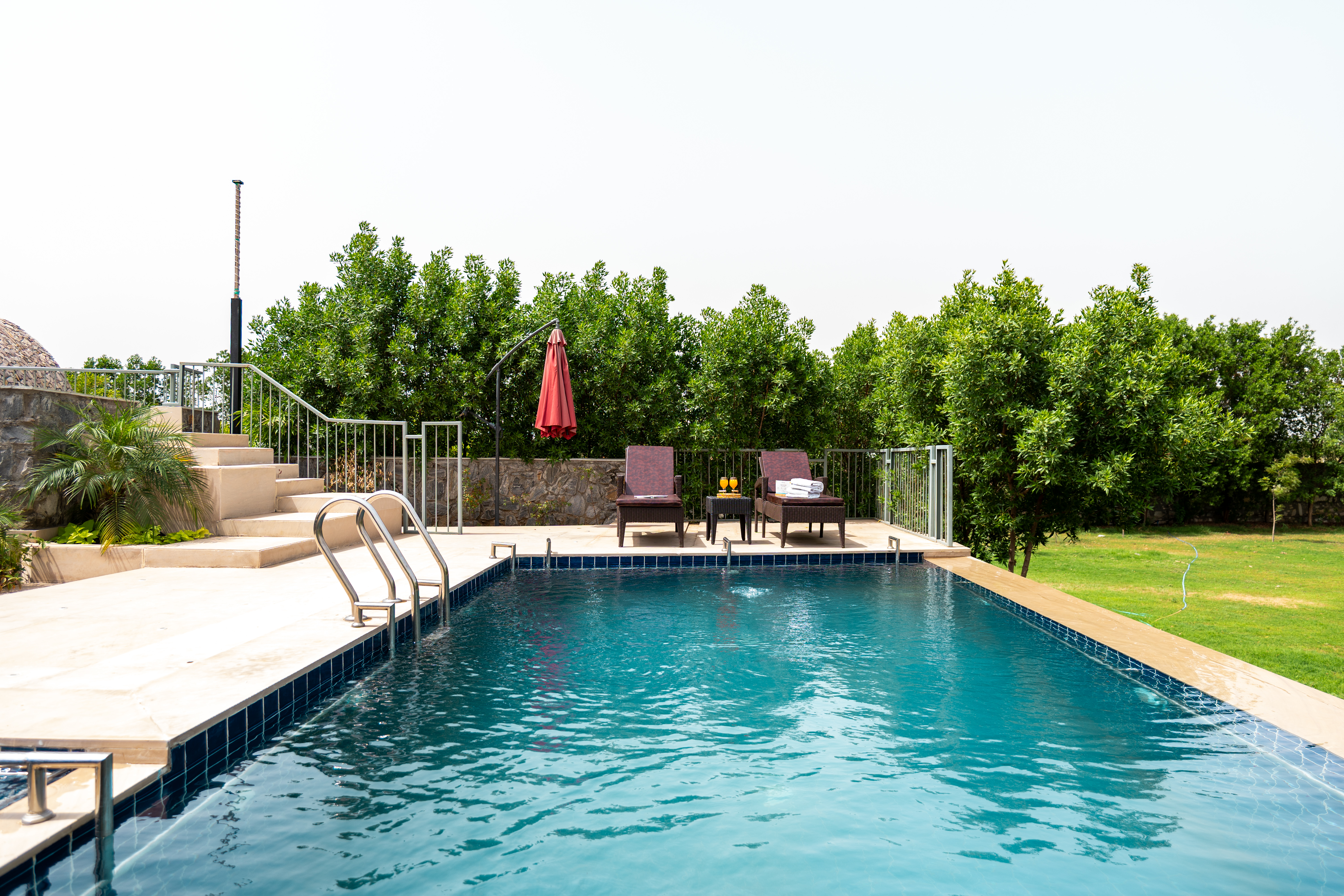 Swimming pool