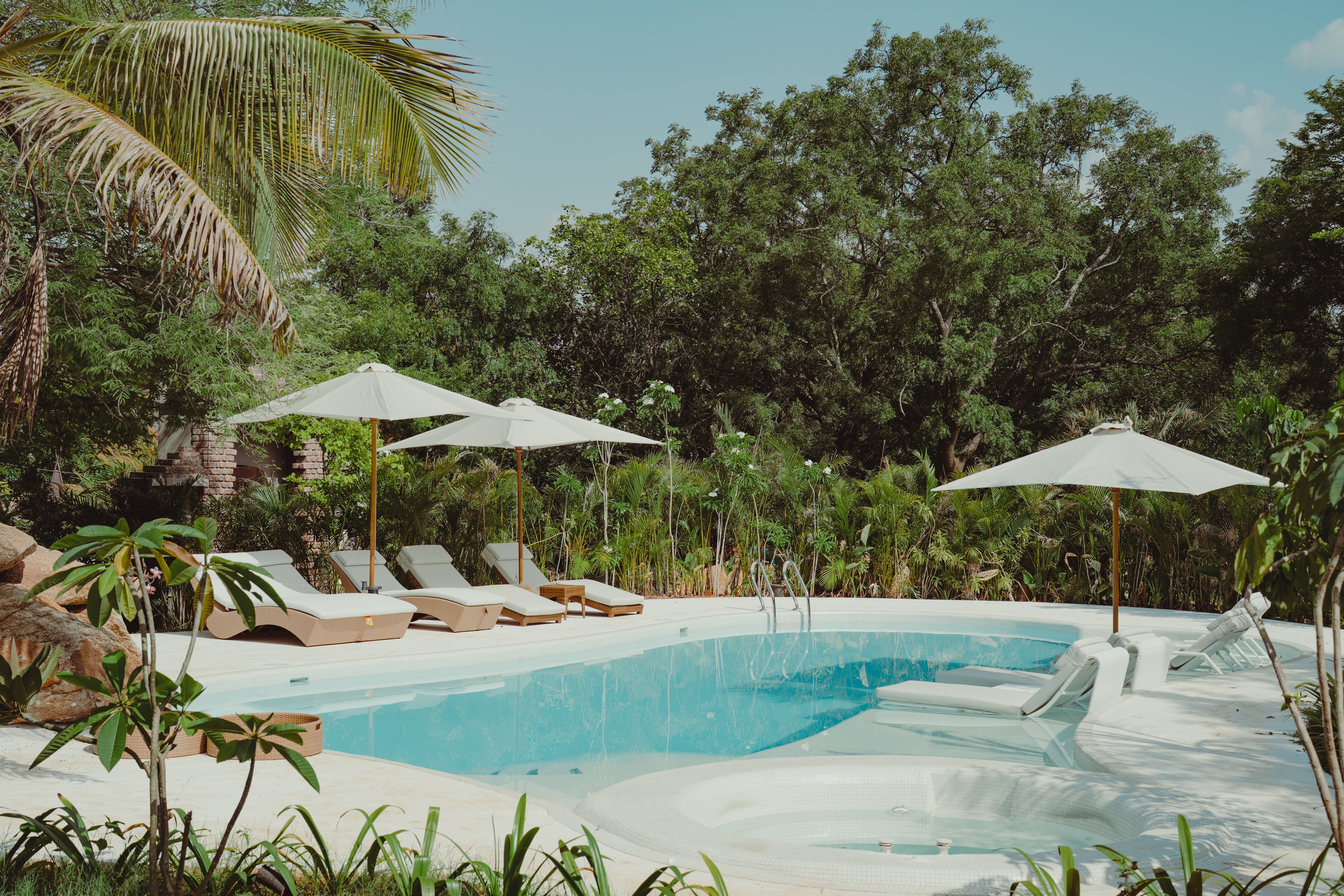 Shared swimming pool
