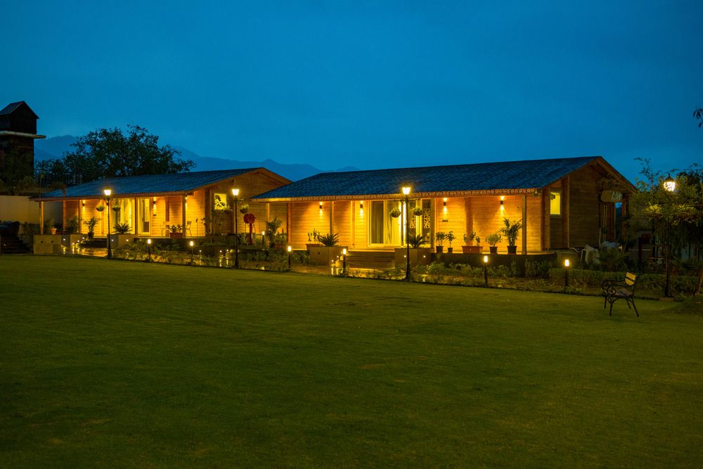 Esh Cottages Resort Moss