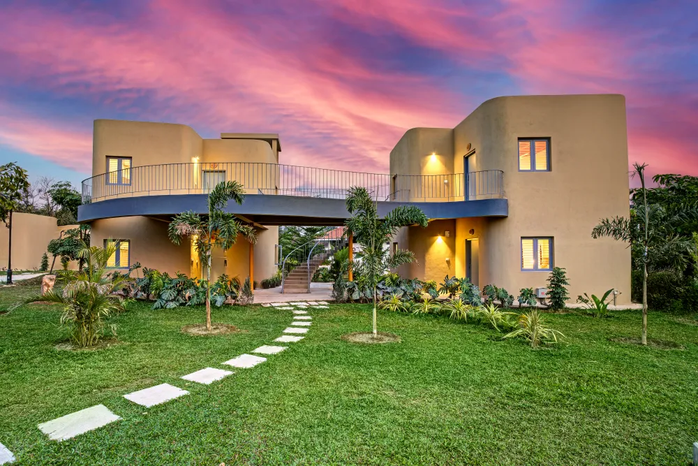 Urvi Regal Suite