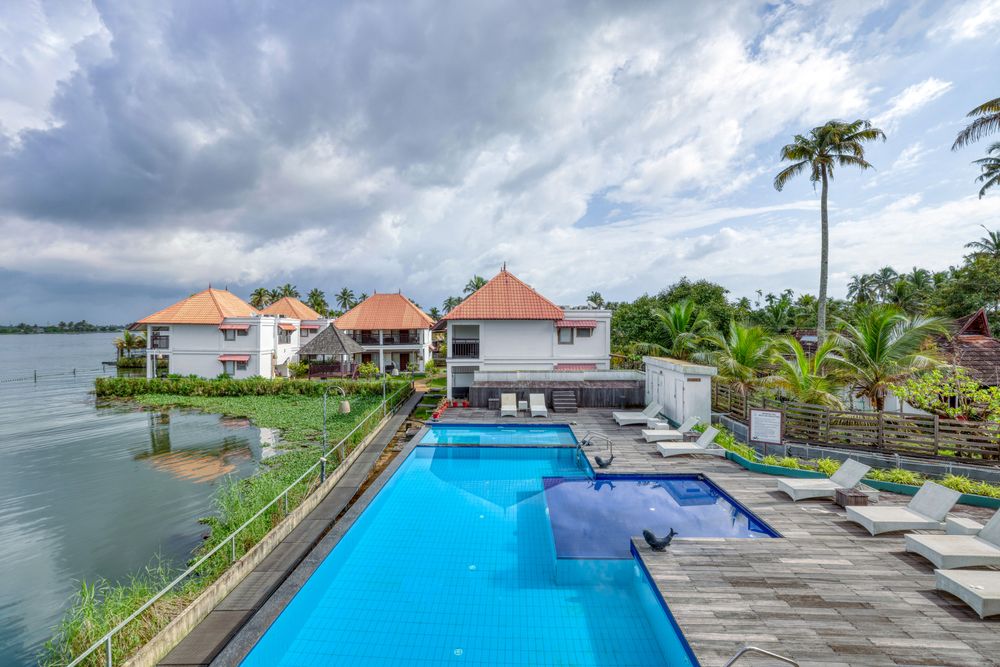 Paloma Back Water Resort Deluxe Room